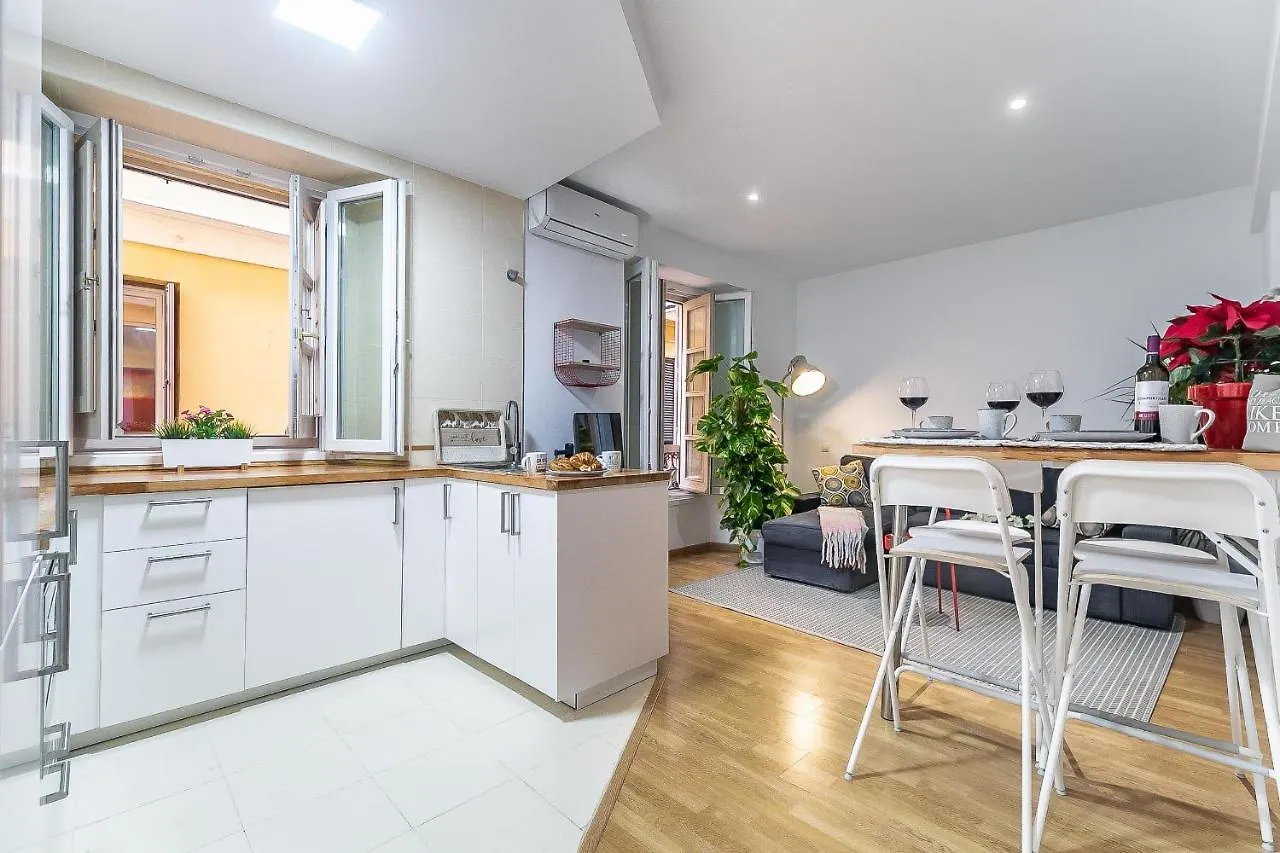 Boutique Mitjana Apartment Málaga